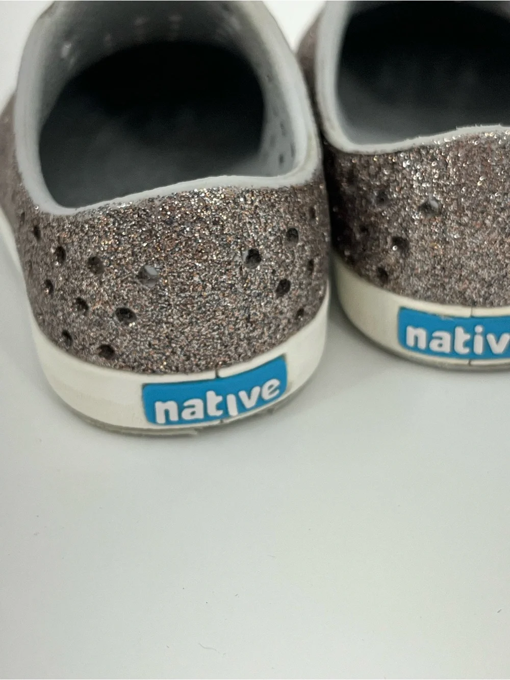 Native shoes Jefferson bling metal size 0811 toddler 6 gold bronze glitter
